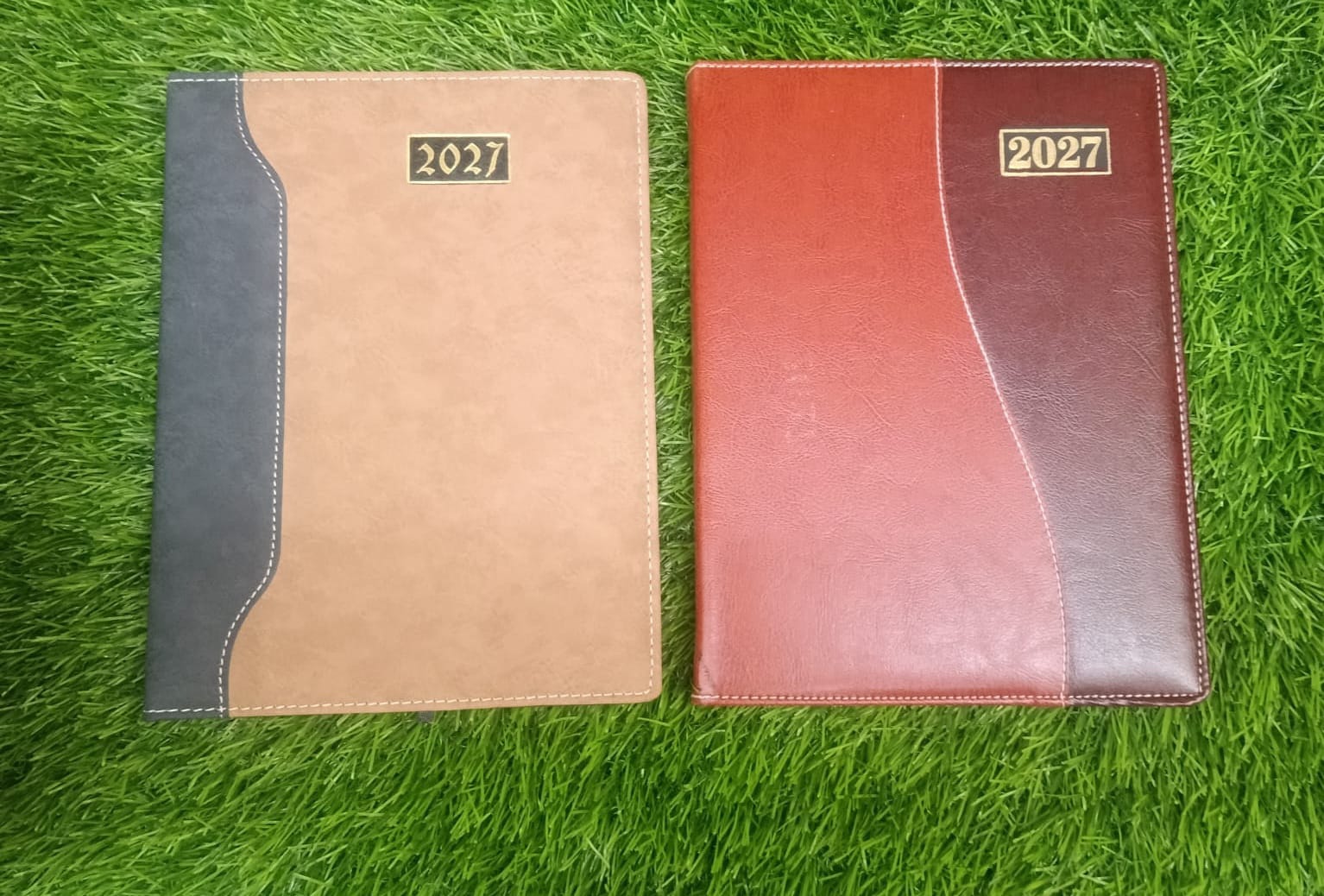 Multi-Color Corporate Desktop Calendar Set