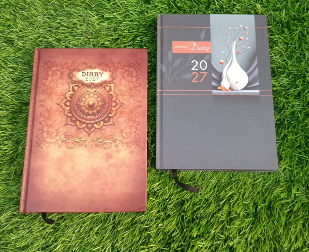Custom Gold Embossed 2027 Organizer
